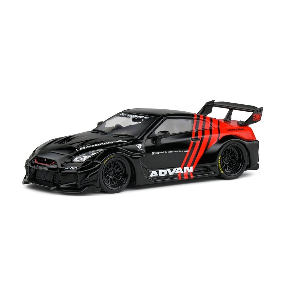 Miniatura Carro Nissan GTR-R (R35) (2020)  Preto - 1:43 - Solido