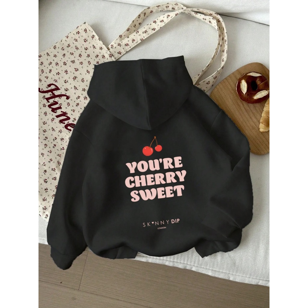 Moletom Casual Feminino com Estampa de Cereja e Frase 