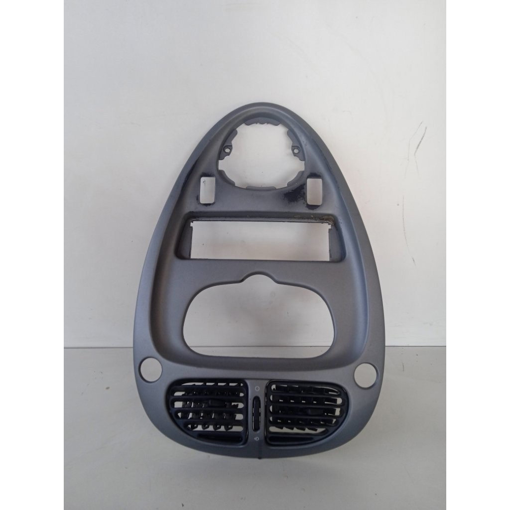 Moldura Difusor Ar Painel Central Xsara Picasso 2002 a 2012
