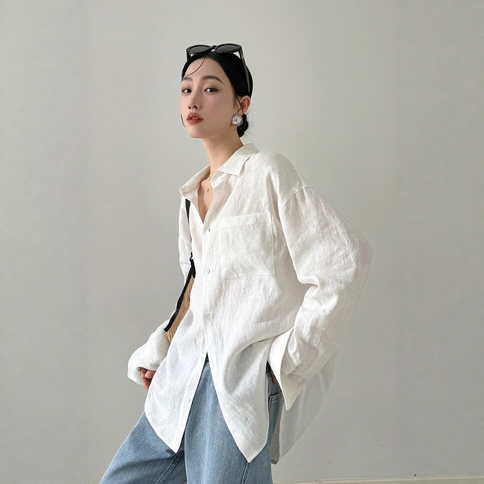 White linen old money style shirt for women, spring/summer, loose, casual, relaxed feel, cotton-linen shirt, sun protect