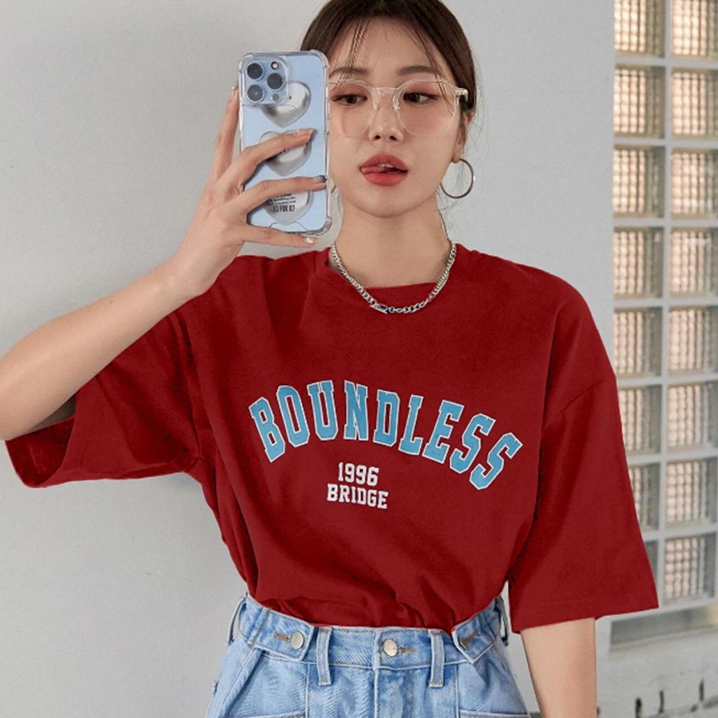 Camiseta Oversized Streetwear Manga Curta Estampada Frase Boundless 1996 Bridge Blusa T-Shirt Femin