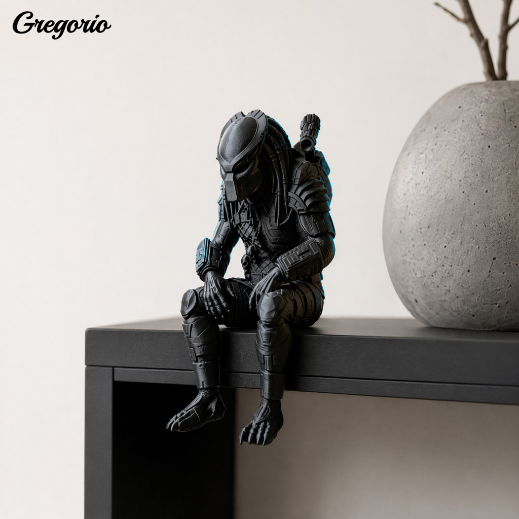 Matte Black Mecha Figurine Predator Desktop Ornament 3d Printed – Mini Sci-fi Edge Sitter Statue Gaming Desk Collectib