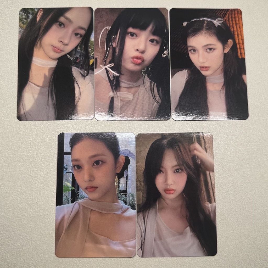 NewJeans YZY 2.0 Macau Fansign Benefício Photocard Minji Hanni Danielle Haerin Hyein Oficial K-Pop Colecionável
