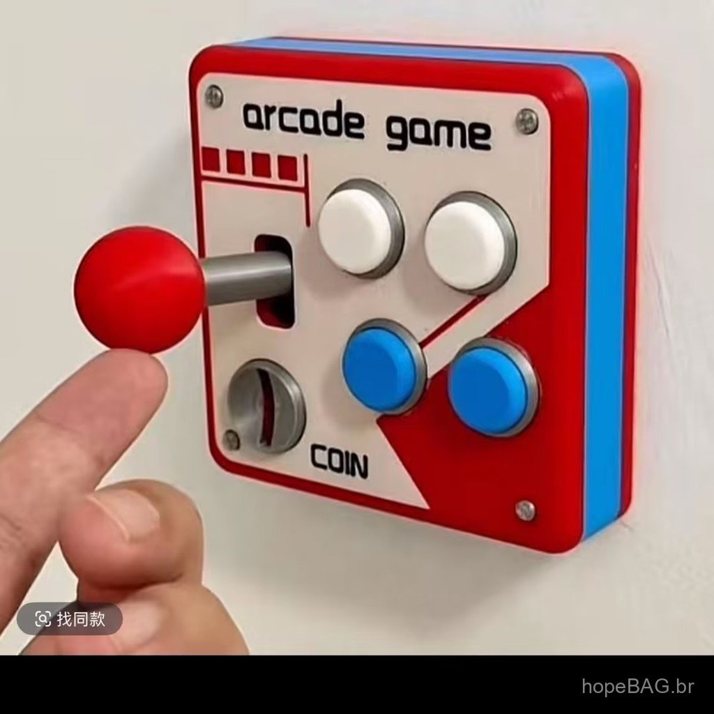 Decoração de painel de interruptores impressa em 3D com tema arcade retrô - joystick modificado, interruptor para sala d