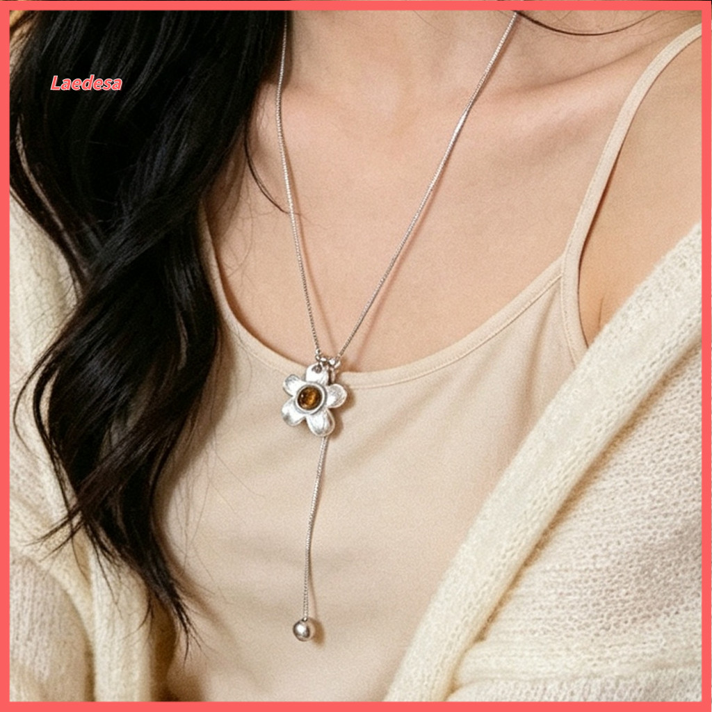 Minimalist Flower Charm Necklace Floral Pendant for Women Retro Lariat for Adjustable Sliding Long Chain Sweater Elegant