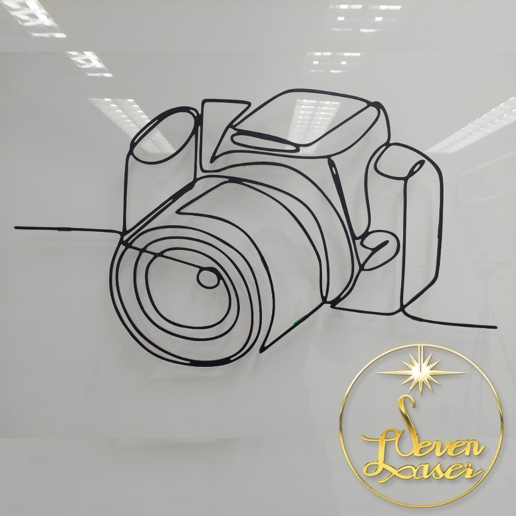Quadro Decorativo Camêra Fotográfica Fine Line Minimalista Aplique De Parede Vazado Mdf 3mm