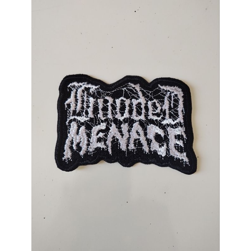 PATCH BORDADO TERMOCOLANTE-BANDA-ROCK-METAL-HOODED MENACE