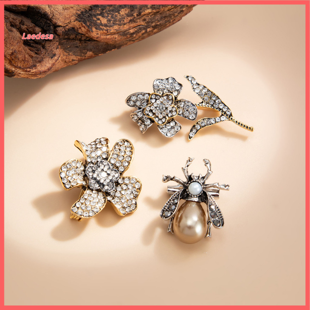 Vintage Brooch Rhinestones 3pcs Women Set Bee Flower Design with Sparkling Imitation Pearl Retro Style Pin Badge for Lad