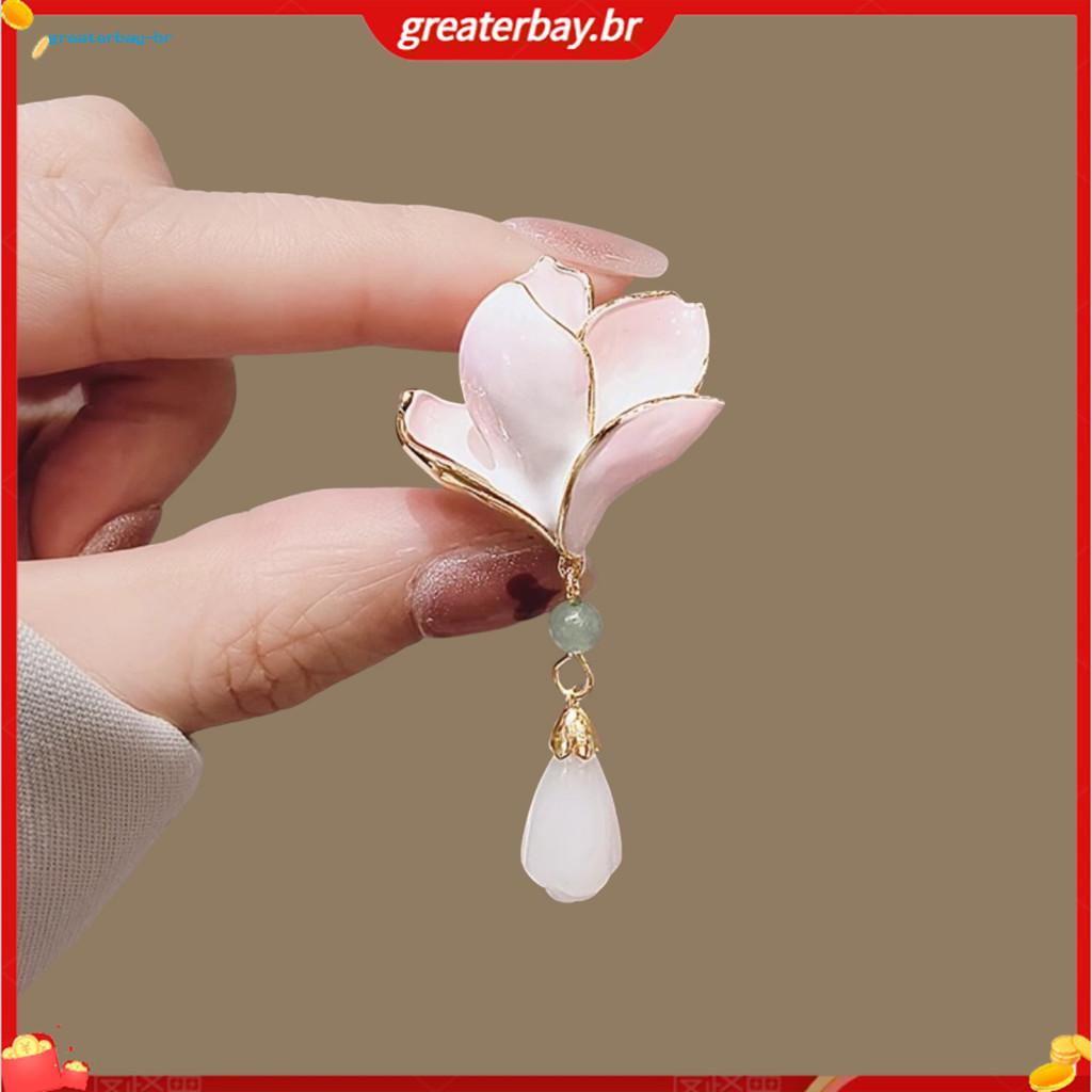 Retro Style Magnolia Bead Tassel Brooch Pin – Elegant Lapel Badge for Sweaters Hats Bags Coats Scarves Vintage Floral