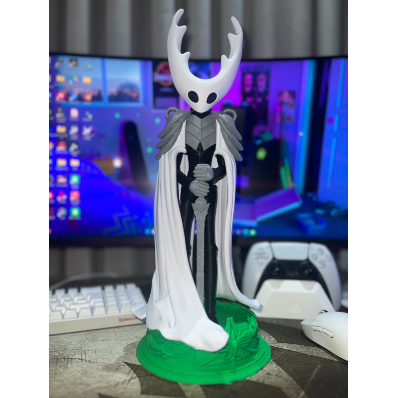 Pure Vessel (hollow knight)