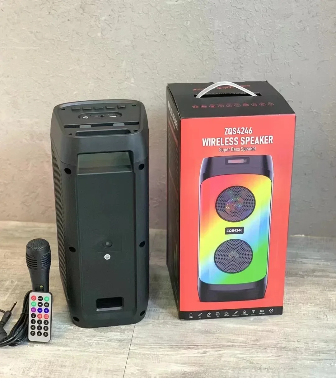 ZQS4246 Newest Stylish Active Outdoor Speaker With Microphone Wireless Speaker Professional Speakers With Mode Fashion