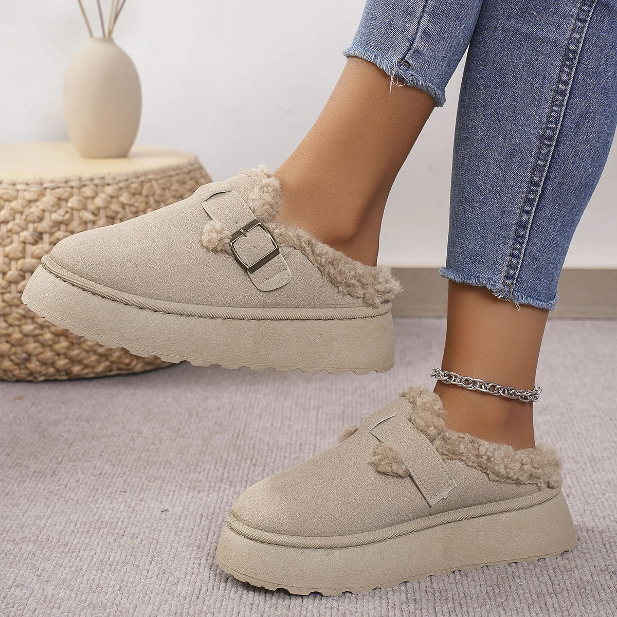 2026 New Women's Winter Fuzzy Platform Slippers Adjustable Buckle Warm Cozy Casual Plus Size Home & Outdoor Shoes