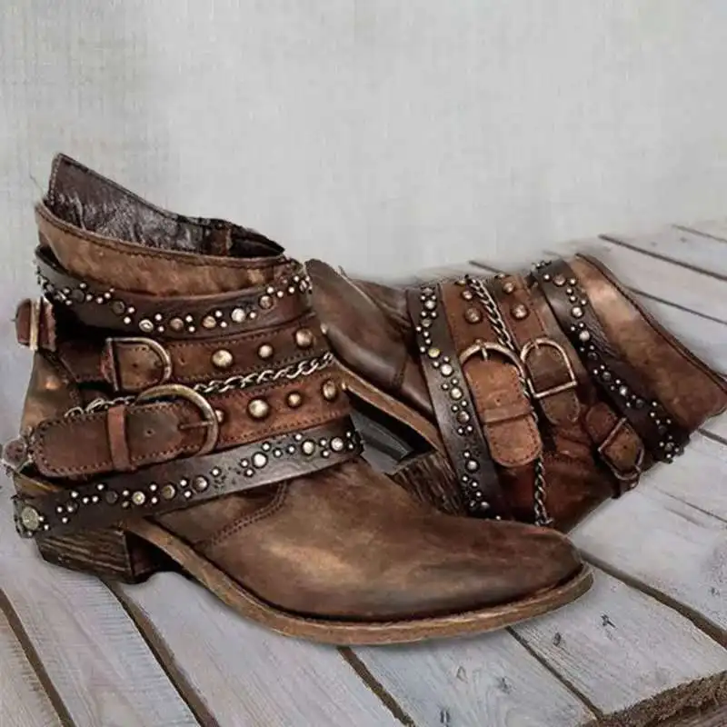 Boots Women New 2026 Winter Female Shoes Luxury Designer Punk Rivets Ankle Low Ladies Pointy Autumn Fashion Chain Chelsea Boots