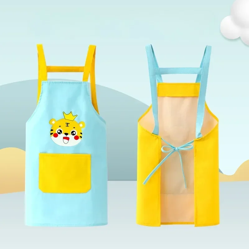 Cartoon  Kids Apron 3 Piece Set, Boys and Girls Painting Waterproof Apron, with Hat Sleeve Cover Shirt Apron Kitchen Accessories