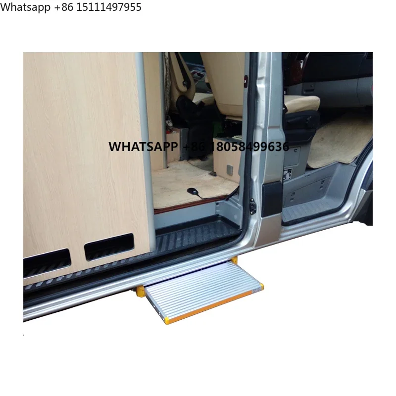 RV Caravan Motorhome Camper Travel Trailer Electric Aluminum Sliding Step Door Slide Foot Step CE Certification Led Lighting