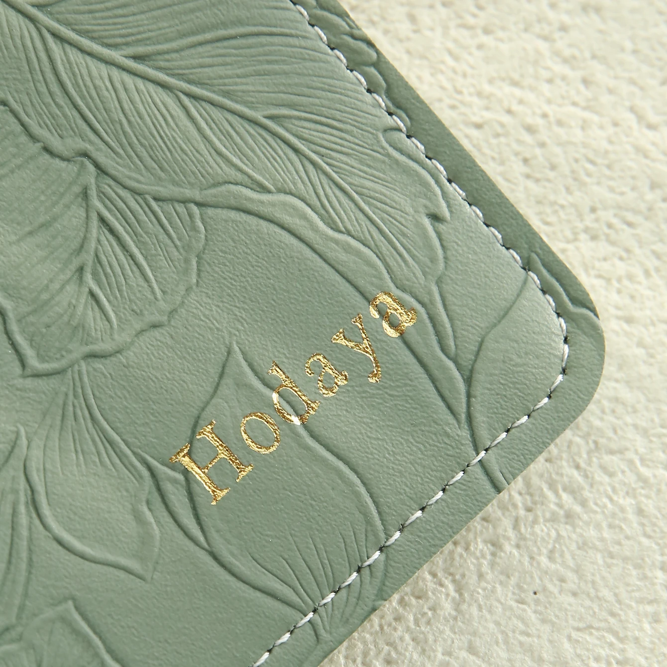 Custom Gold Hot Stamping Full Name Embossed Leaf Floral PU Leather Passport Cover & Matching Luggage Tag 2Pcs Travel Set