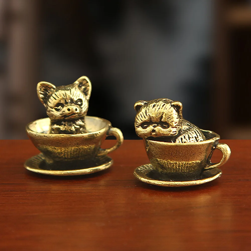 Mini Brass Teacup Dog Cat Ornament Cute Creative Animal Figurines Desk Decorative Tea Pet Hanging Accessories Gift Home Decor