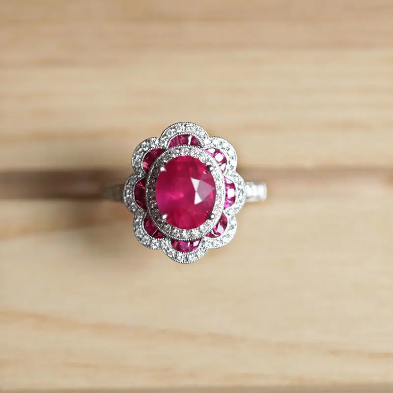 Classic design red gemstone rings for women light luxury exquisite flowers Radiant High quality fashionable engagement jewelry