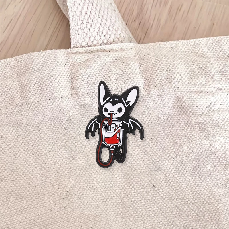 Gothic Vampire Enamel Badge Creepy Cute Gaming Console Spooky Pet Pin Alloy Brooch Lapel Backpack Jewelry Gift For Friend