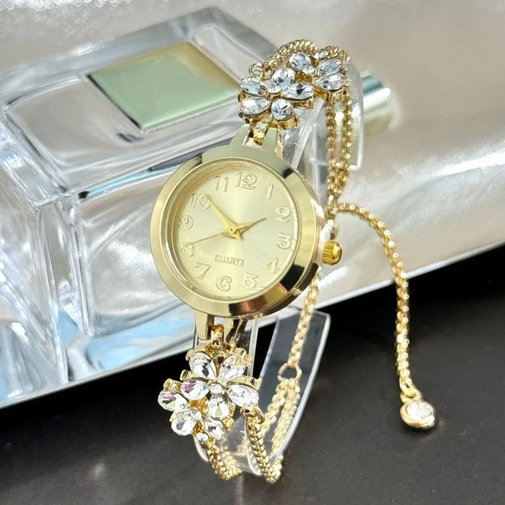 Elegant Women's Bracelet Watch Double Layered Chain Exquisite Ladies Business Watches Simple Oval Shaped Rhinestone Quartz Watch
