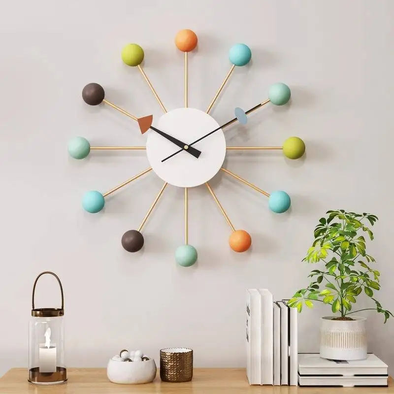 Unusualhands Large Wall Clock Youth Roo Premium Aesthetic Room Decoration Wall Clock Office Decor Montre Murale Home Decor
