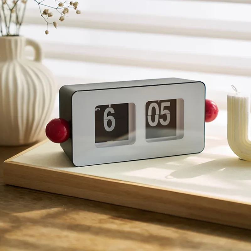 Automatic Page-flipping Clock Creative Table Clock For Living Room, Bedroom Retro Minimalist Desk Decor Home Decoration