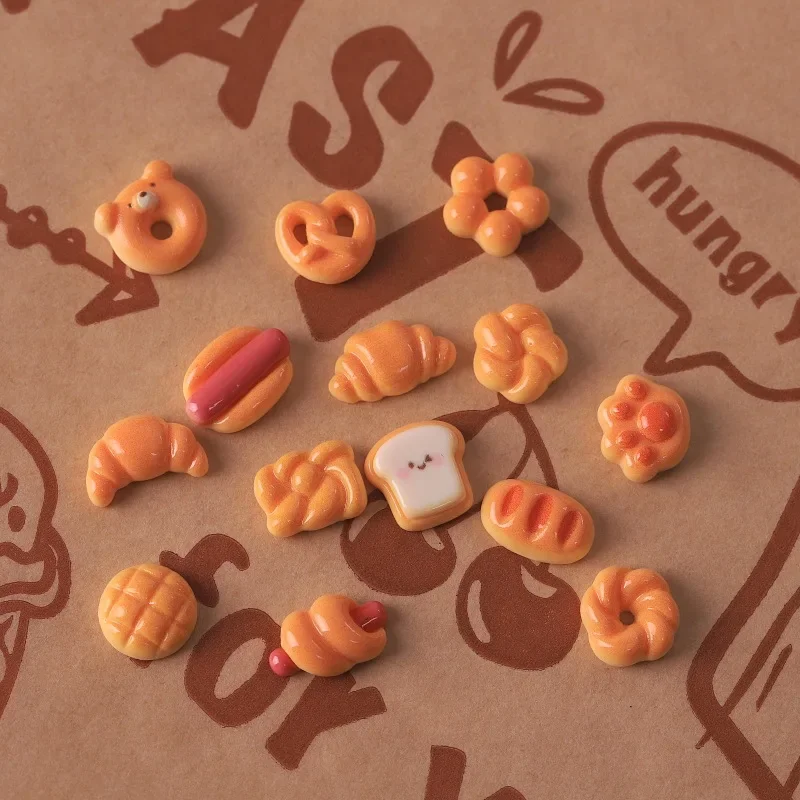 Mini Kosher Bread Toast Cat Paw Bread 5pcs Cake Dessert Kitchen Scene Toys Food Play Simulation Diy Home Decor Doll Accessories
