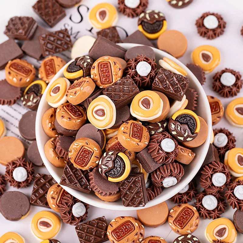 5pcs Mini Chocolate Cookies Cake Nut Dessert Cake Model Kitchen Scene Resin DIY Doll Accessories Decoration Home Decor Crafts