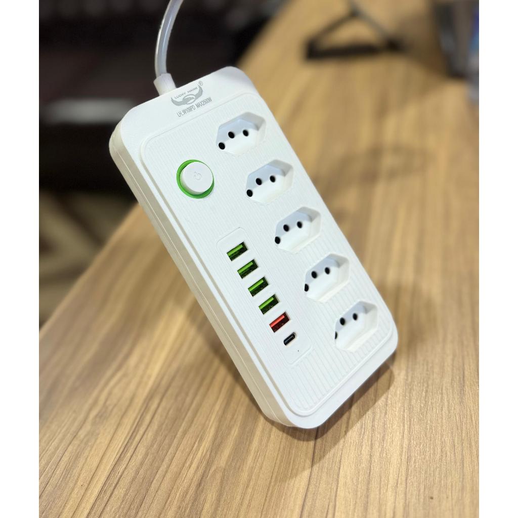 Filtro de Linha 5 Saídas + 5 USB e 1 Tipo-C Universal Bivolt 110V/230V Cabo 1,8m WKC-541 COIBEU