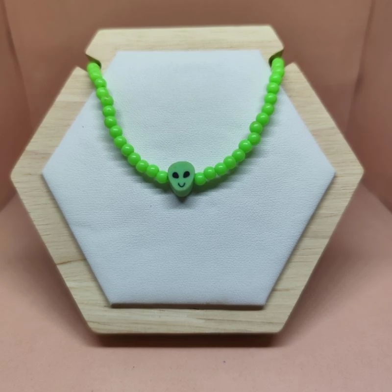 Colar Miçangas Alien Neon Psicodélico para Festival Reve