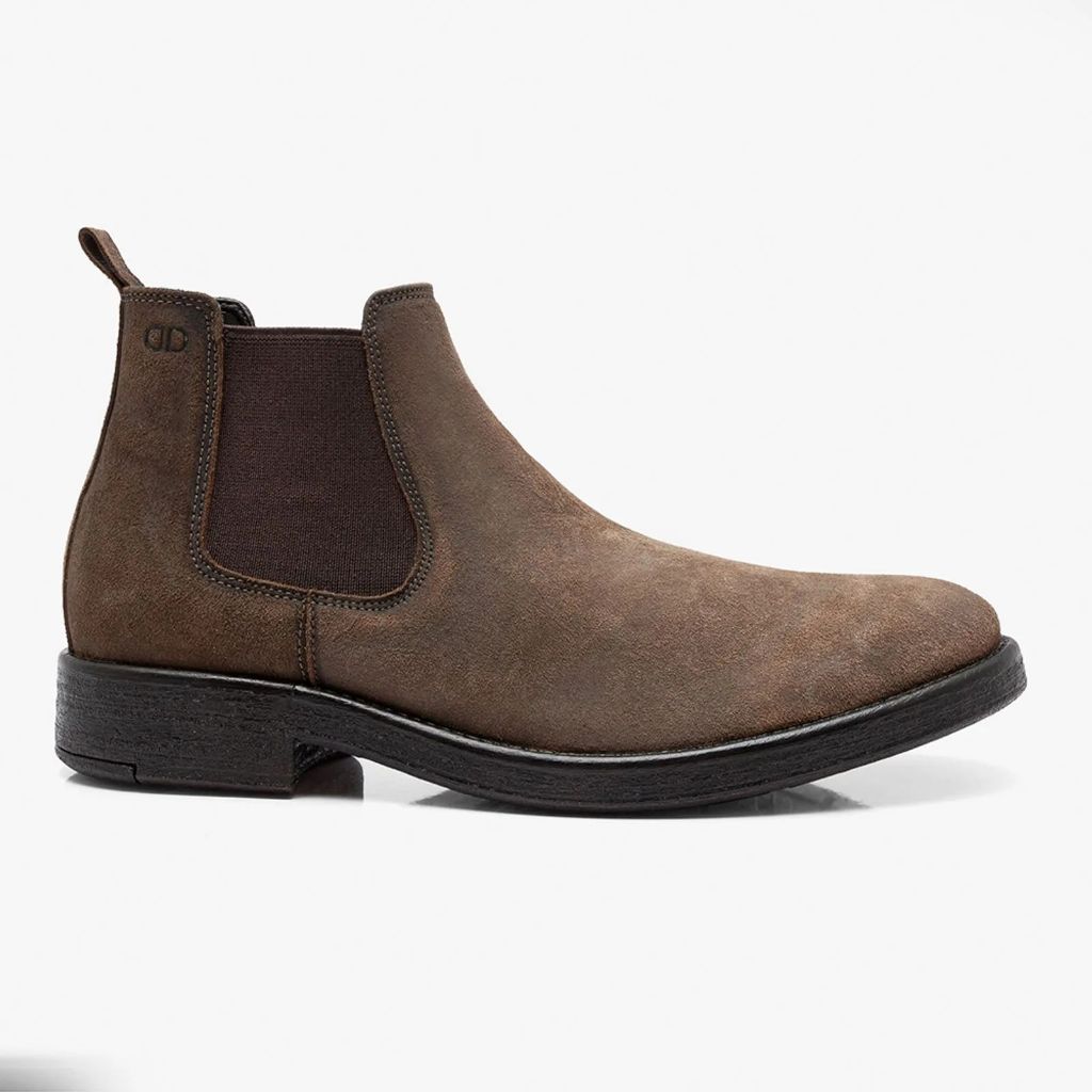 Bota Botina Masculina Democrata Dust em Couro Camurça Marrom Elástico Chelsea Casual Elegante Confortável 626103-003