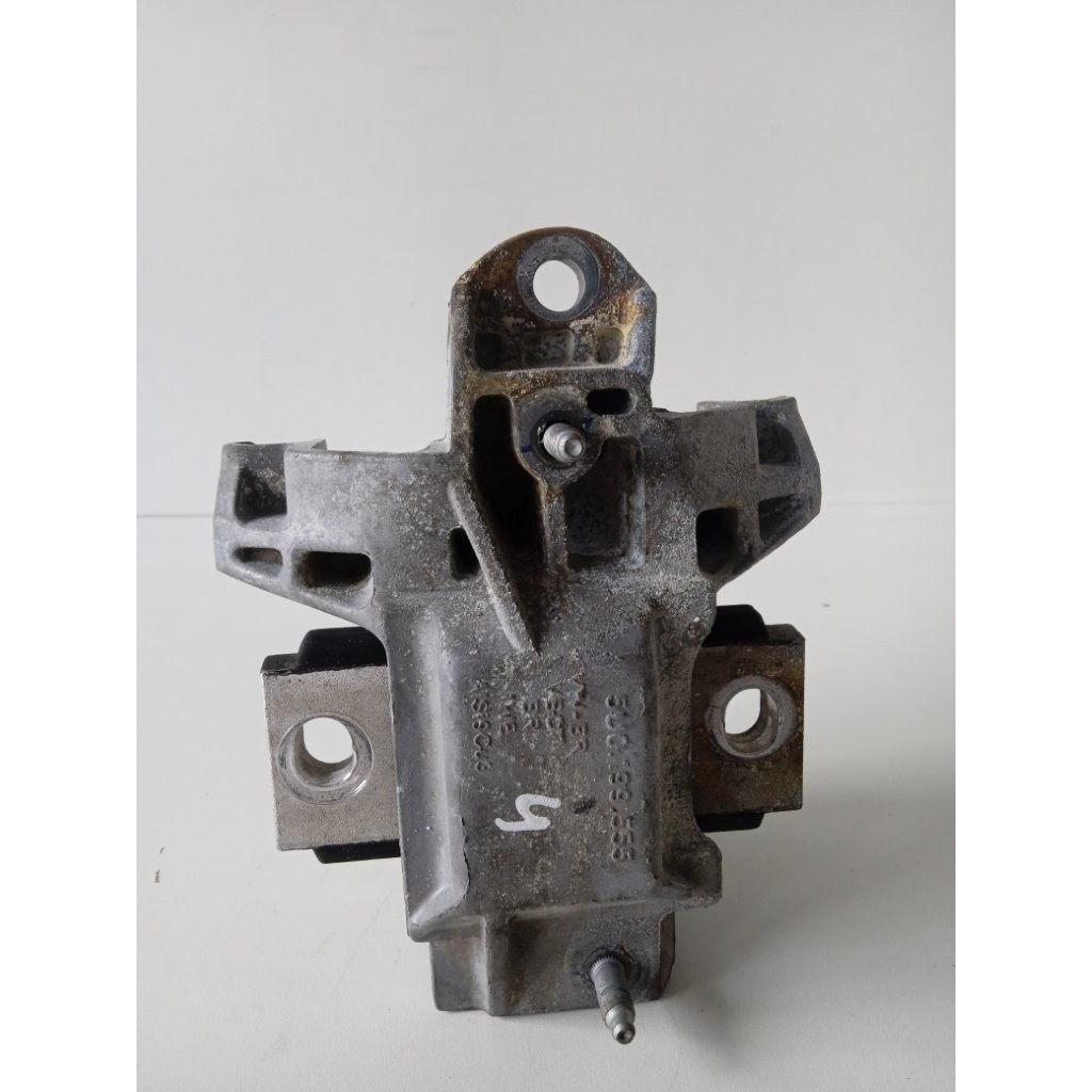 Coxim Motor Lado Esquerdo Fox 2015 a 2022 1.6 8v