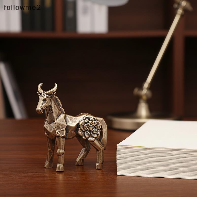 [fol] Mini Estatueta De Cavalo De Latão Design Geométrico Clássico Escultura De Flores Requintada Para Presente De Decor