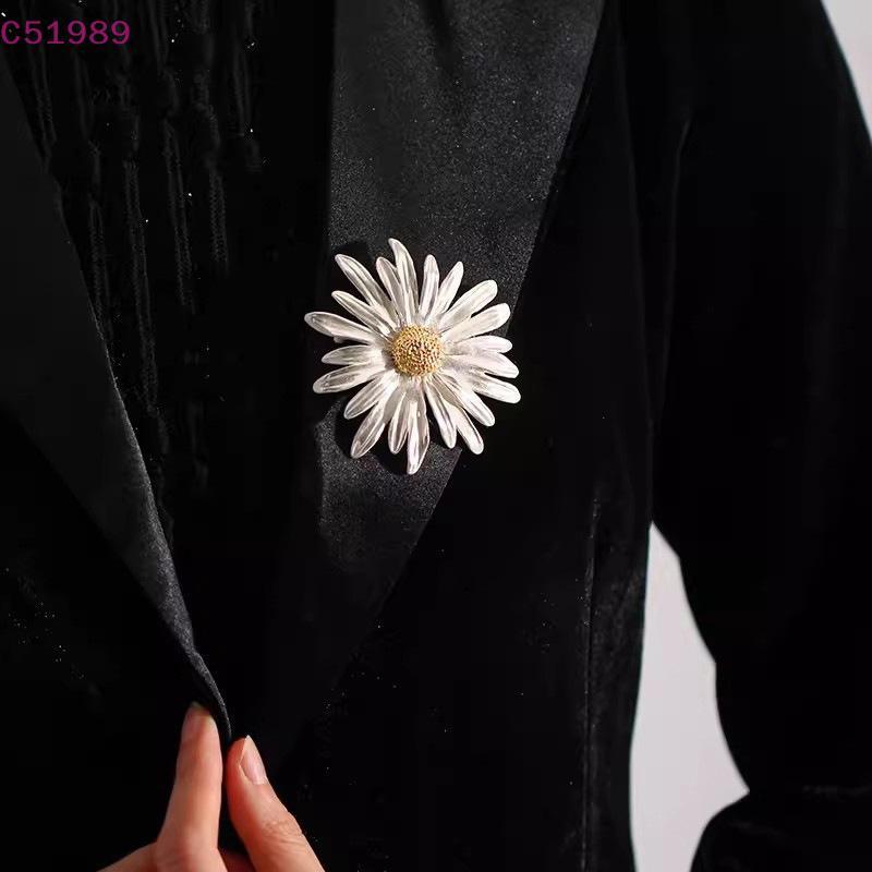[kaan] Moda Mori Flor Broche Para Meninas Mulheres Flores Crachá Bapa Terno Jaet Roupas Alfinetes Esmaltados Corsage Pre