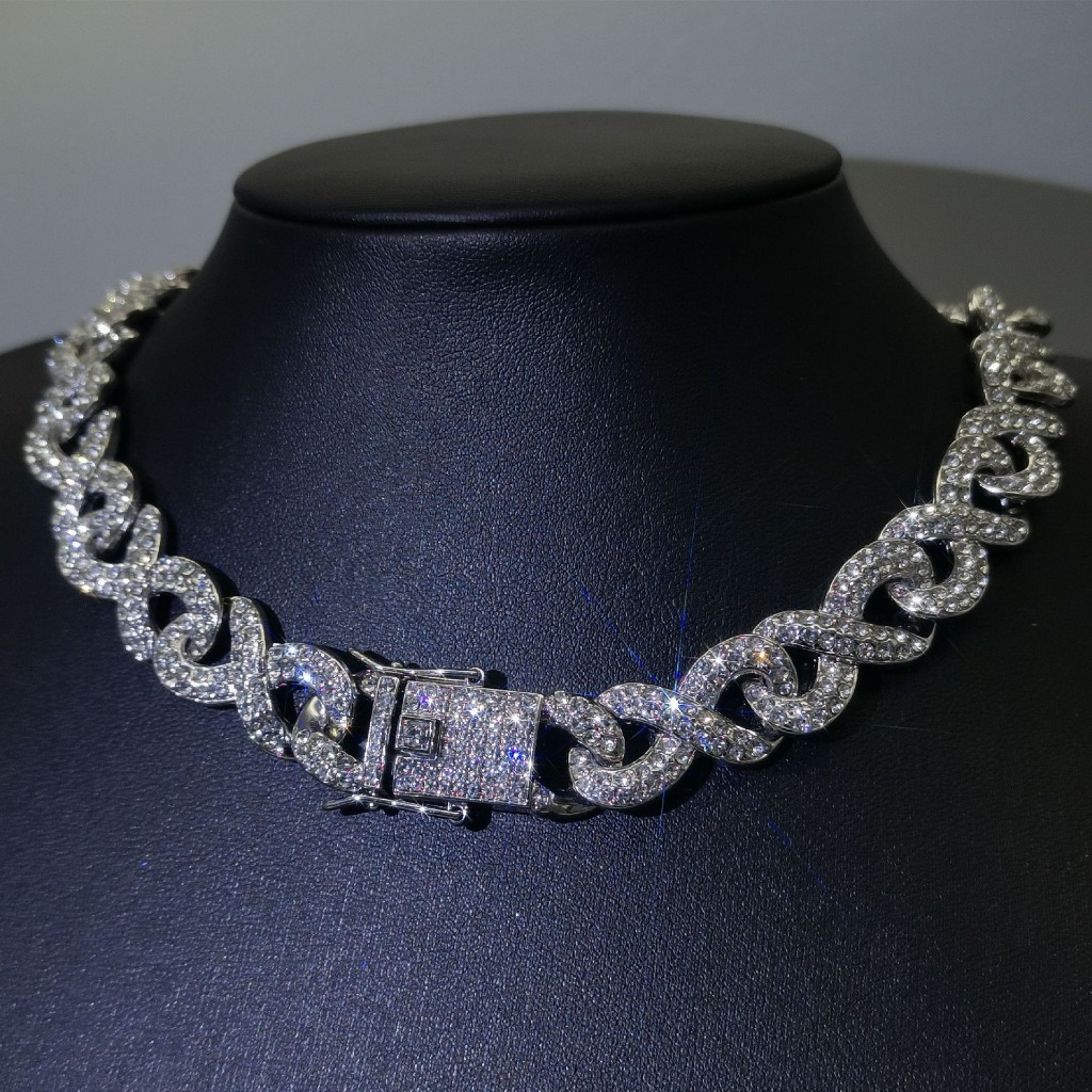 Corrente Cravejada Ice Cubana Hip Hop Trendy Com Pulseira De Diamante Colar De 8 Linhas De AcessóRios De Moda Completo