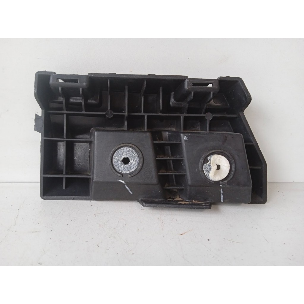 Suporte Guia Parachoque Traseiro Direito Cruze Ltz 2019 20