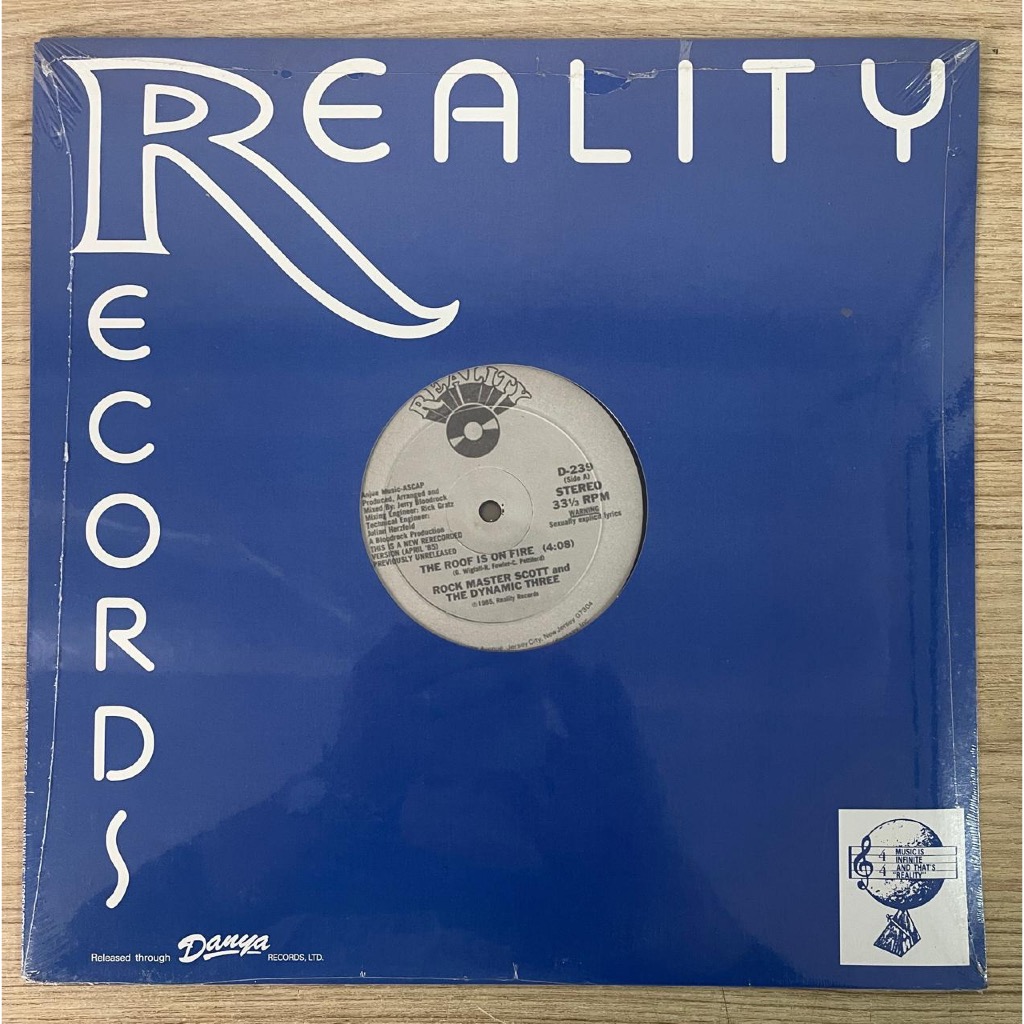 LP Disco Vinil Rock Master Scott and The Dynamic Three - The Rock is On Fire - Lacrado