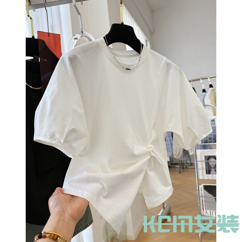 KCM Design Sense Kink Split Slim-fit Camiseta de manga curta feminina verão Irregular curto meia manga único desgaste Su