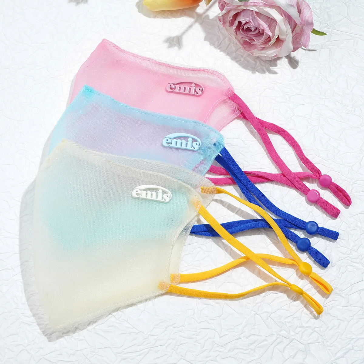 Cute Style Sun Protection Face Mask Reusable UV Protection Breathable Mesh with Elastic Earloops Letter Print Summer Face Mask