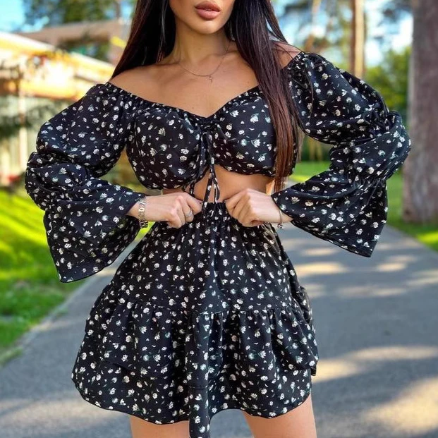 2025 Summer Beauty Dress Sexy Exposed Shoulder Short Top Printed Floral Short Skirt Suit