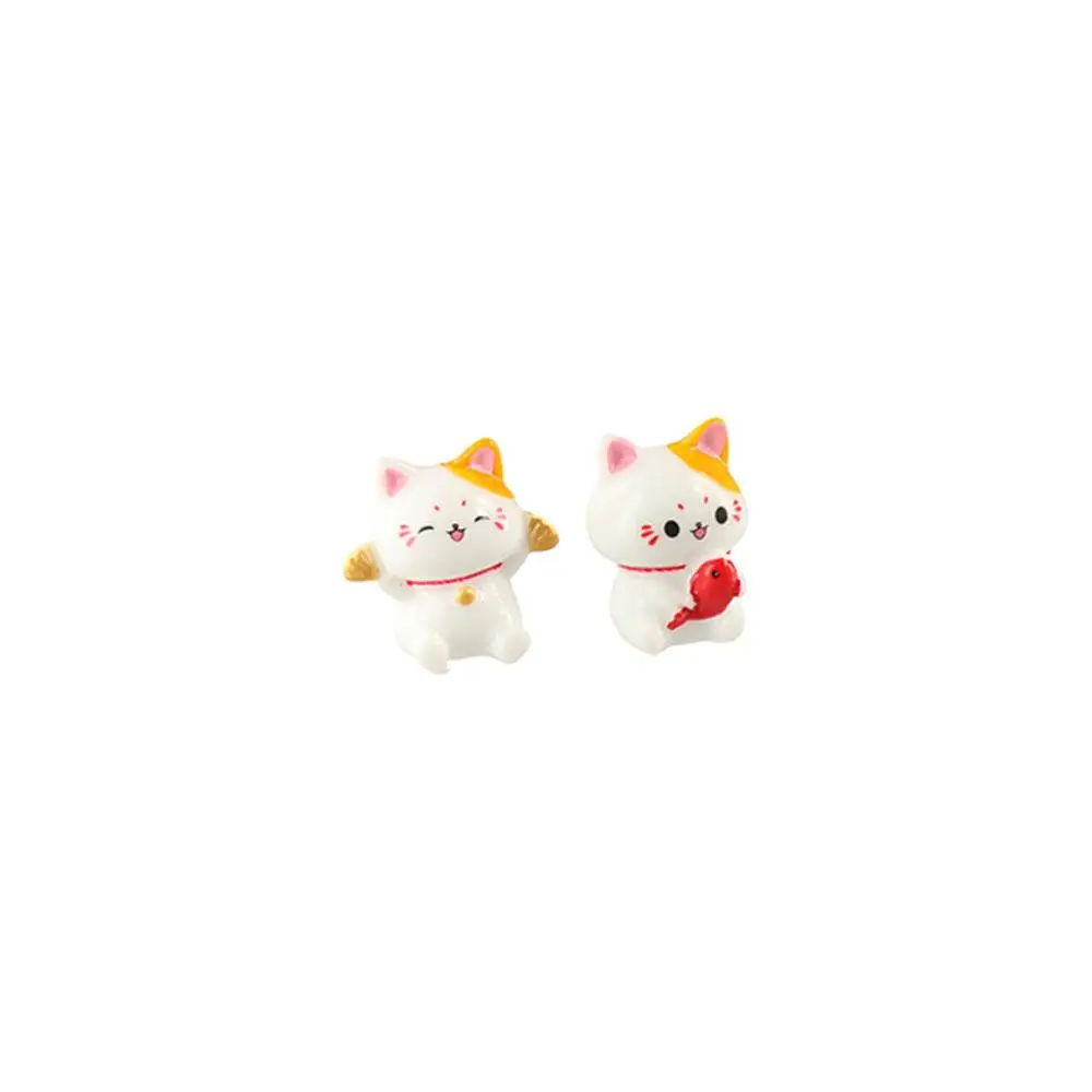 Home Car Decor Mini Lucky Cat Car Ornaments Realistic Simple Fortune Cat Figurines Lovely Cute Cat Micro Landscape Ornament Gift