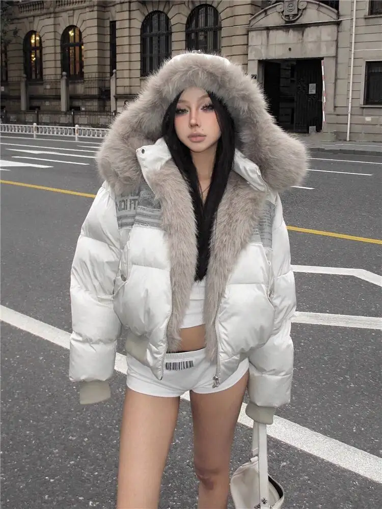 2025 Winter New Women's Fur Hooded Parkas Street Style Cotton Jacket Patchwork Fur Thickened Warm Cotton Coat Outerwear