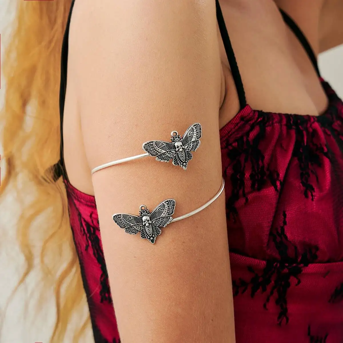 PuRui Neo-Gothic Halloween Bat Spider Web Skull Cross Open Arm Bracelet Women Vintage Adjustable Insect Bangles Festival Jewelry