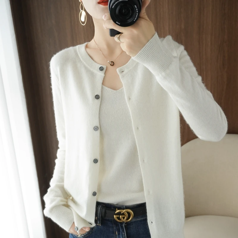 2023 Spring New 100 Pure Wool Cardigan Coat Female Knitted Leggings Crewneck Outside A Thin Cashmere Sweater