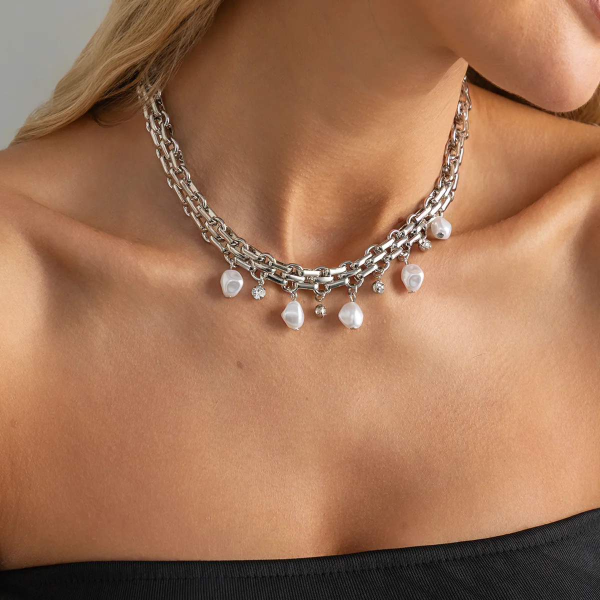 Retro Shiny Rhinestone Shaped Imitation Pearl Tassel Pendant Necklace 2026 Simple Double Row Chain Girl Fashion Jewelry