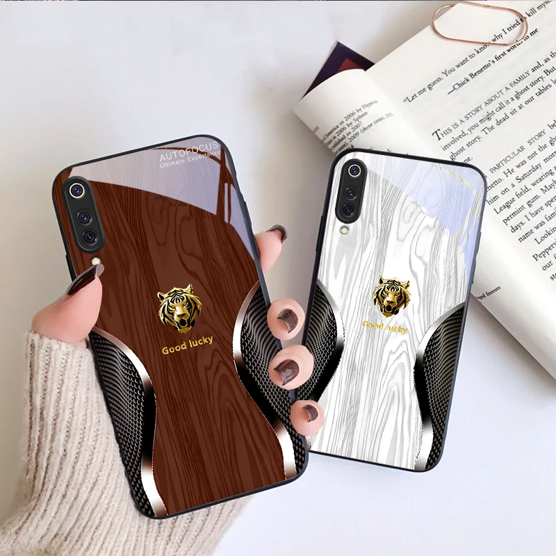 Cartoon Golden Tiger Head For Xiaomi Mi 9 SE 12 12T 13 13T 14 Pro 11 A3 6X Pocophone F1 10T Lite 5G Mix Black glass phone case
