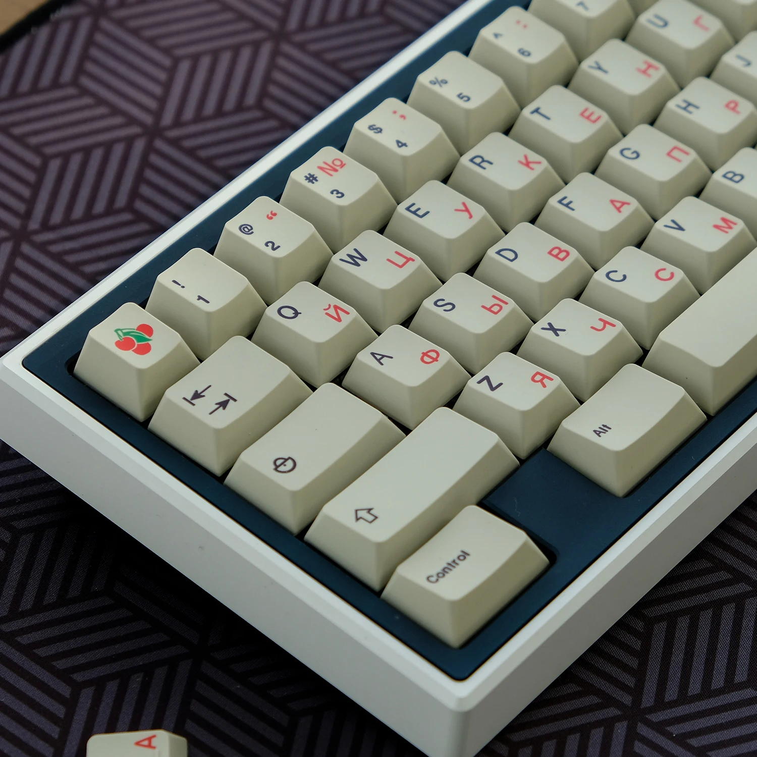 Retro Russian root set keycap PBT material, original highly sublimation process