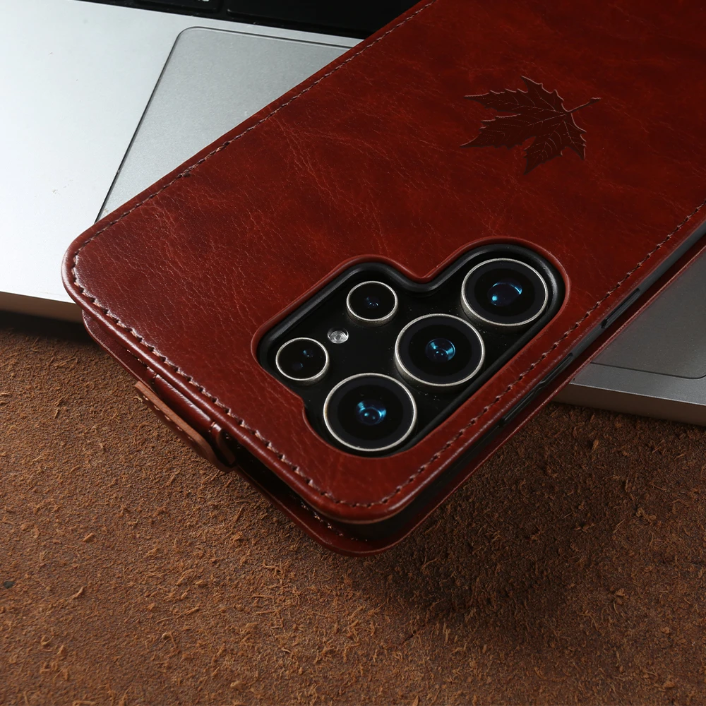 Maple Leaf Vertical Leather Flip Case For Samsung Galaxy S26 Ultra S25 FE S24 S23 S22 S21 Plus S20 Note 20 Phone Cover Card Slot
