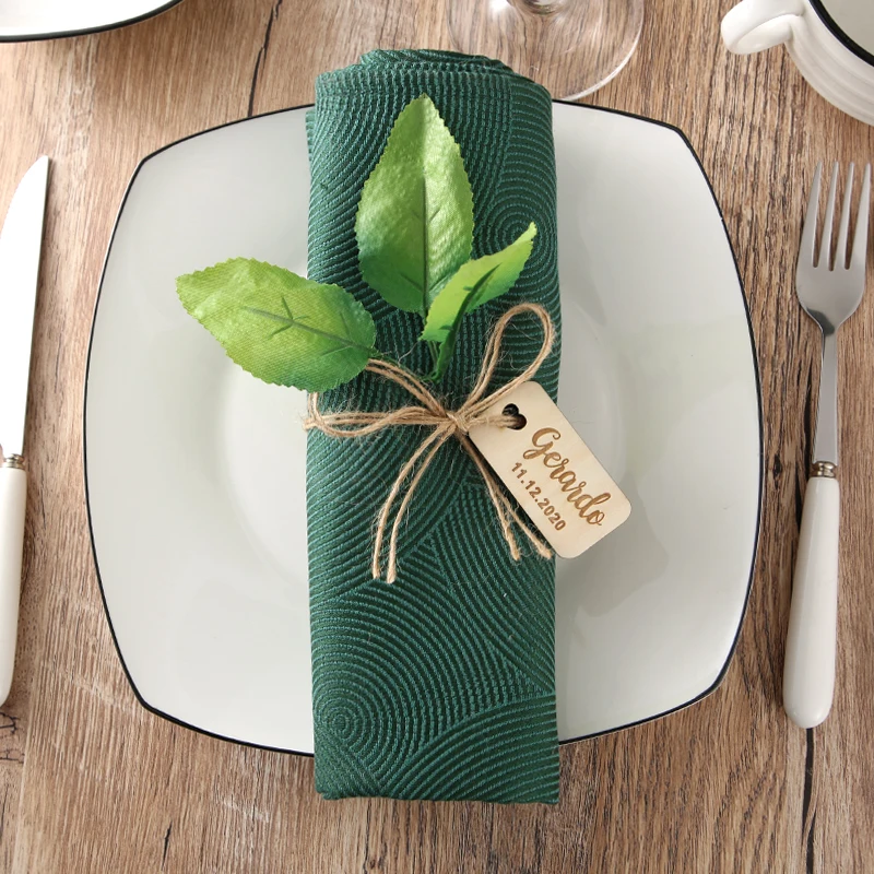 Custom Wedding Place Name Sign Decoration Personalized Wood Names Place Name Settings Guest Gift Name Tags Wedding Table Decor