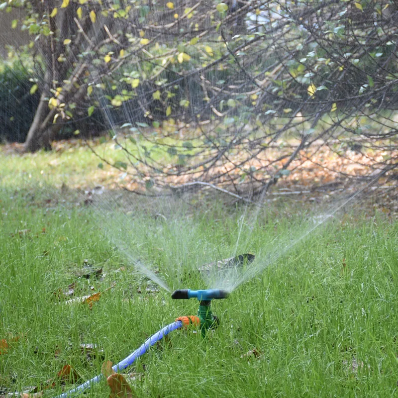 Adjustable 3-Arm Rotating Sprinkler Nozzle For 1/2